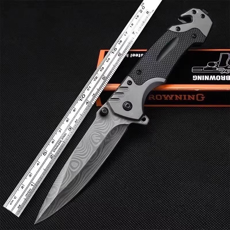 A multi-purpose folding knife with a fruit knife and a high-heavy field knife
