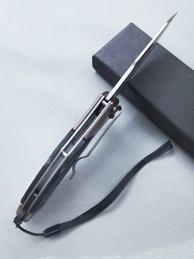 An outdoor knife for protection, a high-hard knife for field survival