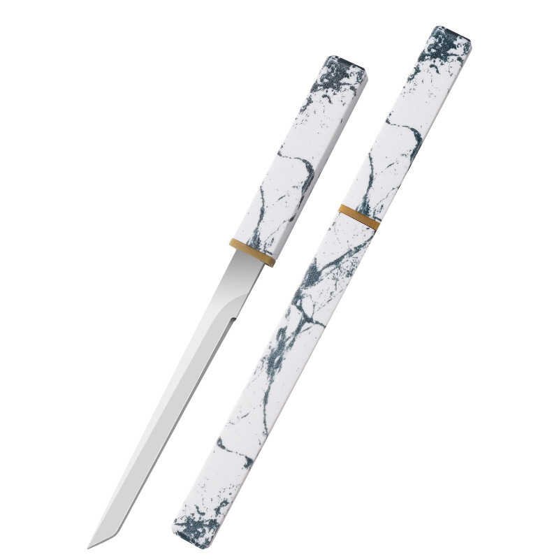 The family had a small knife with a sharp, high-string, portable Mongol hand with a red and straight knife