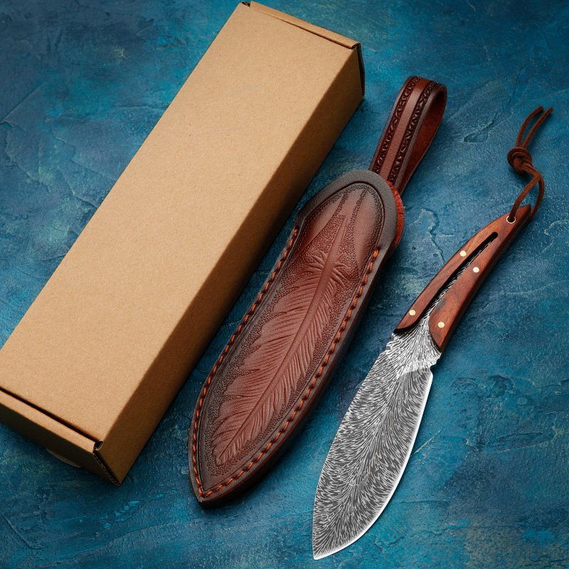 The deserter's necromancer took the meat knife to camp in the open, and the high-stringed tritium gas knife was a sharp knife