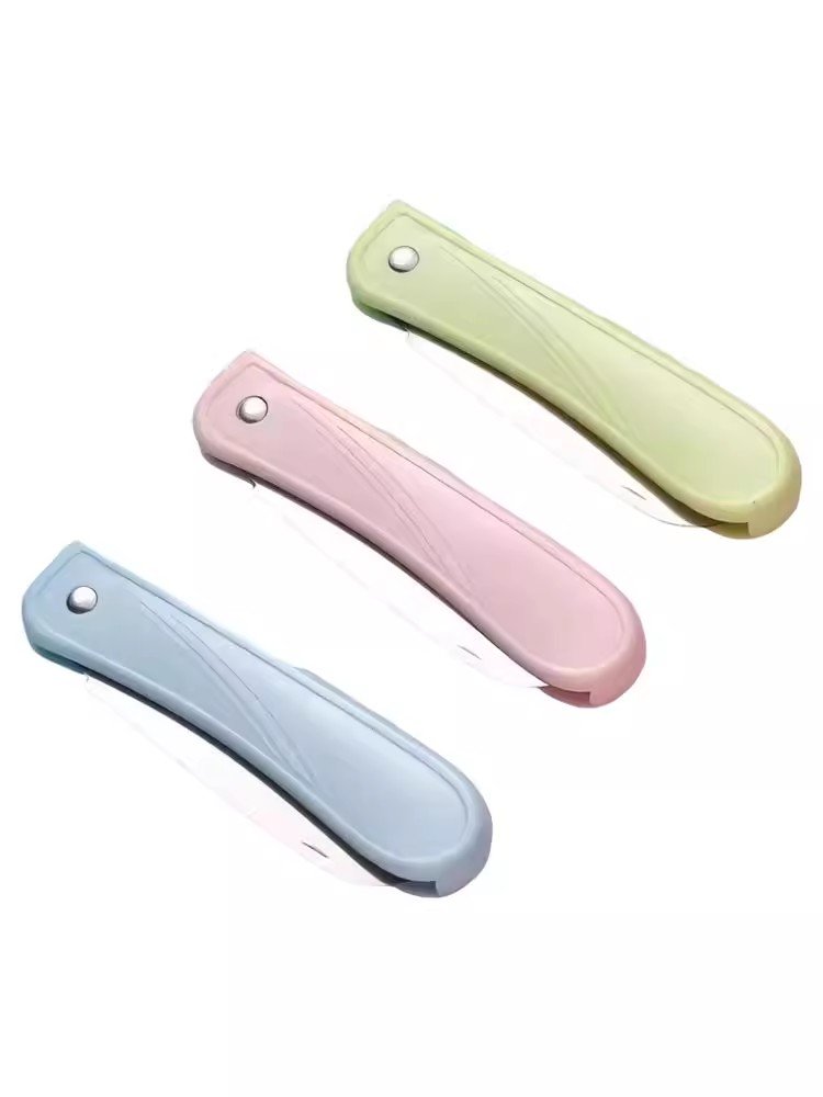 The stainless steel folds a fruit knife and folds a fruit knife with a cutter in the student dorm