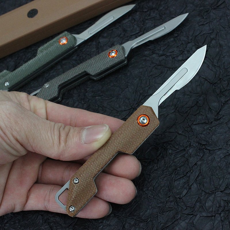 A multifunctional folding of a sculptor knife and a membrane key to a mail field camp