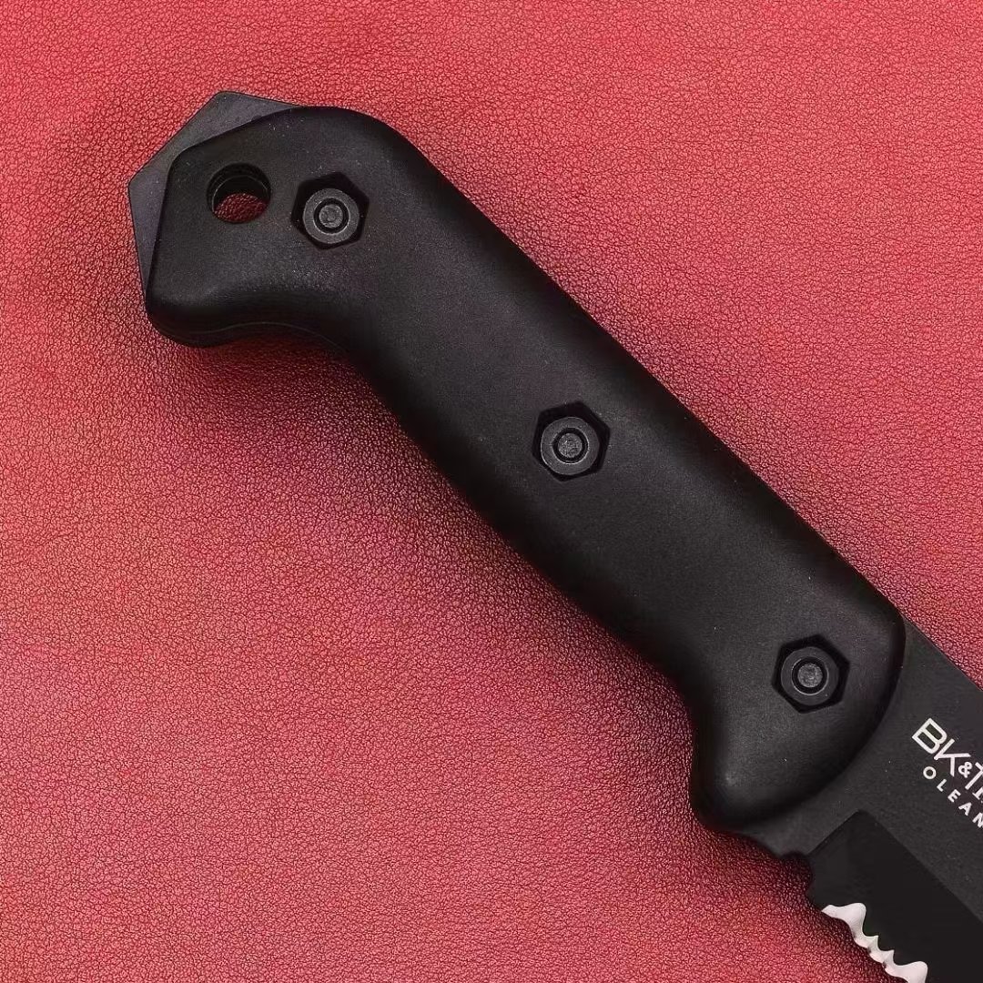 THE BK3 FIELD CAMP TAKES A POCKET KNIFE