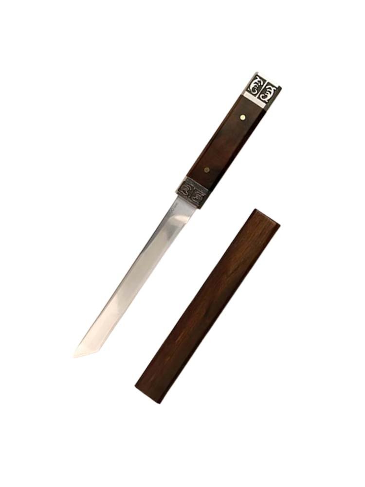 A NEW M390 WITH A SINGLE STEEL BLADE AND A MEAT KNIFE WITH A GUACAMOLE