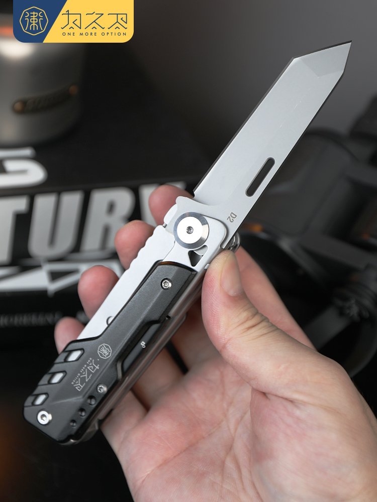 The Swiss Army knife for the Waffenists' outdoor multi-purpose folding knife, high-strength sharp survival knife
