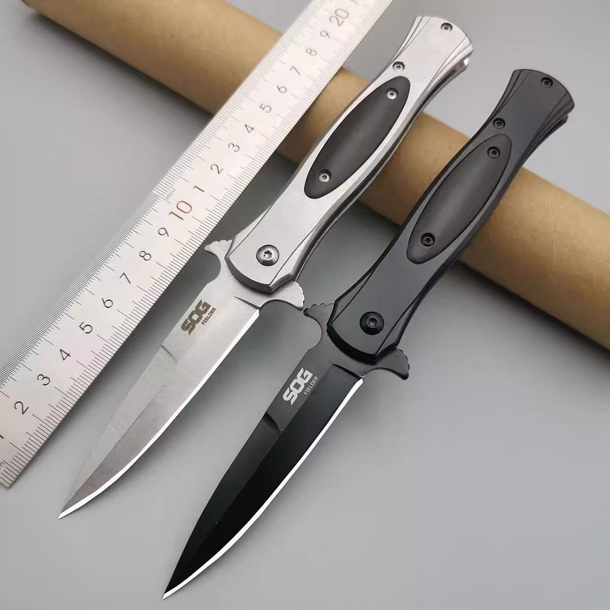 An outdoor folding knife is more effective than a first knife, and it's sharp with a fielding fruit knife