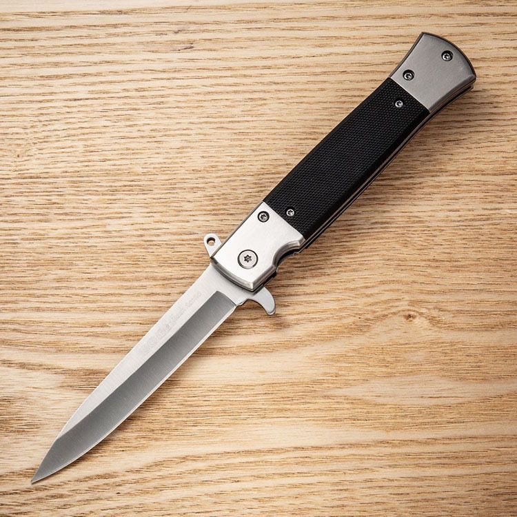 browning's little knife folder g10 handlers camping with a fruit knife and a field knife