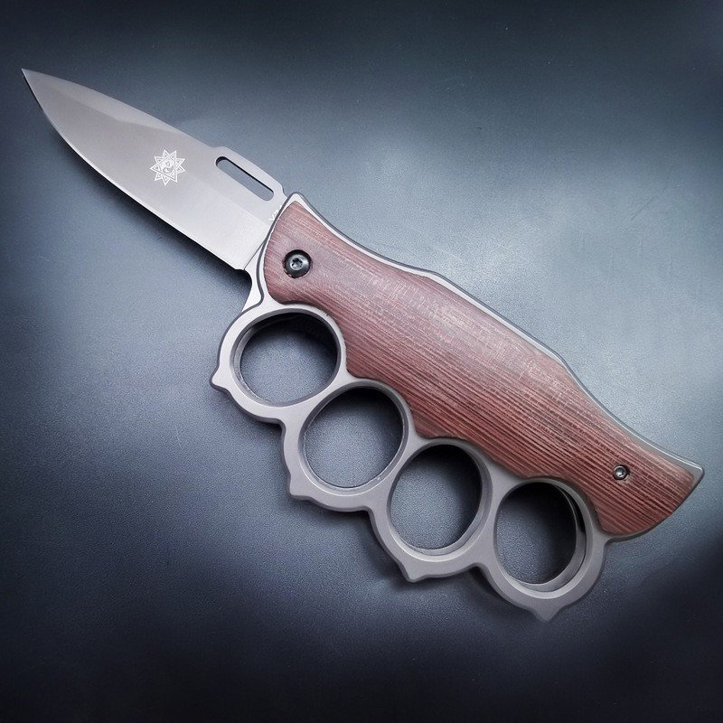 Folding fists, little knife tigers, multi-purpose car-mounted window breakers