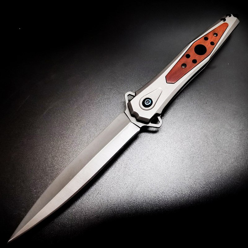 NEW SNIPER SURVIVING SNIPER WITH A SHARP EDGE TO FOLD J'S EXTERIOR SURVIVAL KNIFE TO PROTECT HIMSELF