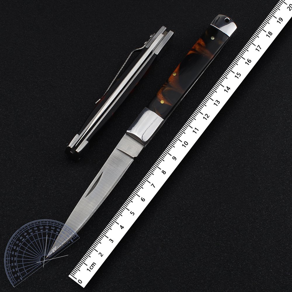 The stainless steel knife folds with a sharp knife, and the fruit knife folds with a knife outside