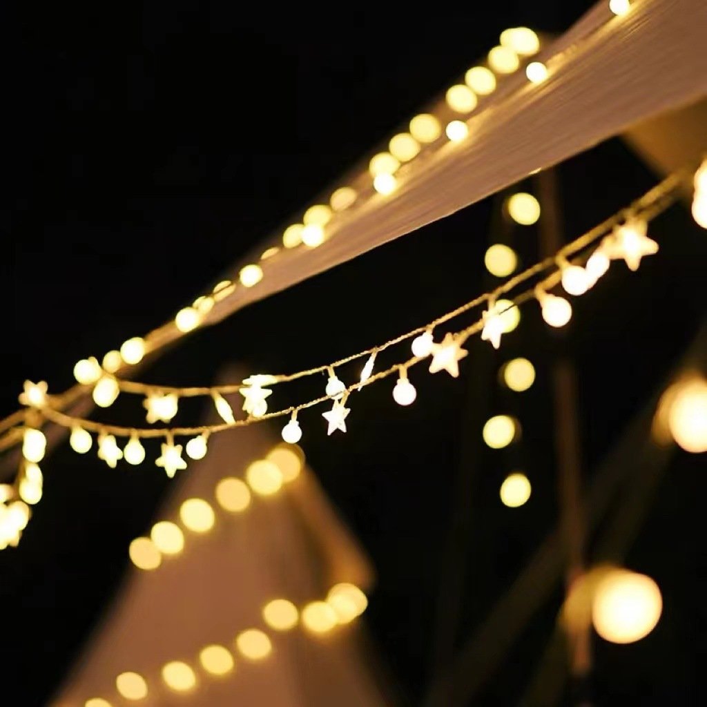 The outdoor camping climate light USB set up a camping decorating tent for birthdays