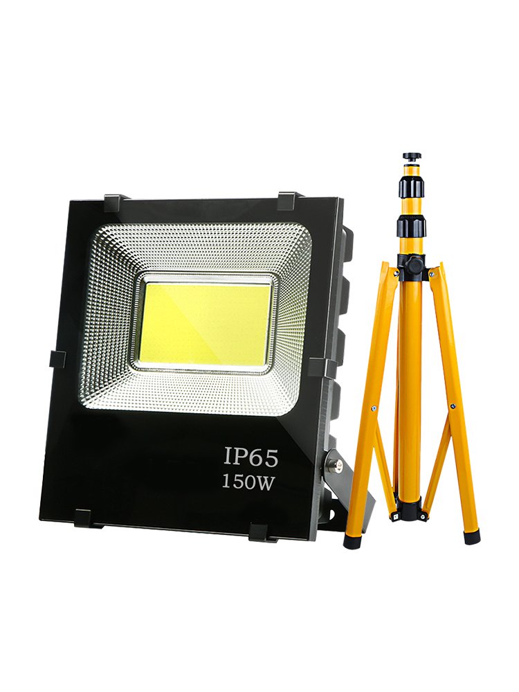the lumber-lights are overlighted by the water-resistant outdoor lights that move with a strong 220v light