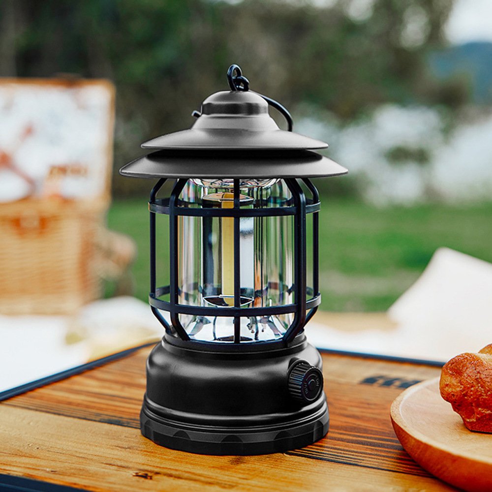 The tremors of camping lights in the flames of the camp camping light re-charged the gumar light to the outside light