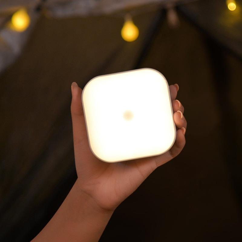 The new 2024 mini camping light is a long-lived air-lighter