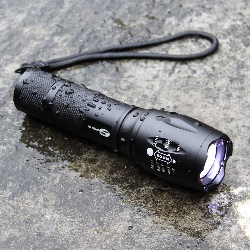 hand flashlights, high-light-charged outdoors, super-lighted, small-scale led light camping night ride emergency lighting