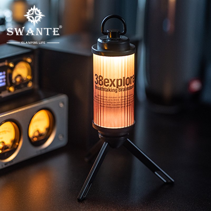Swante outdoor camplights 38 and the same amount of flat-air multi-purpose camp light lighting re-entry camp lights