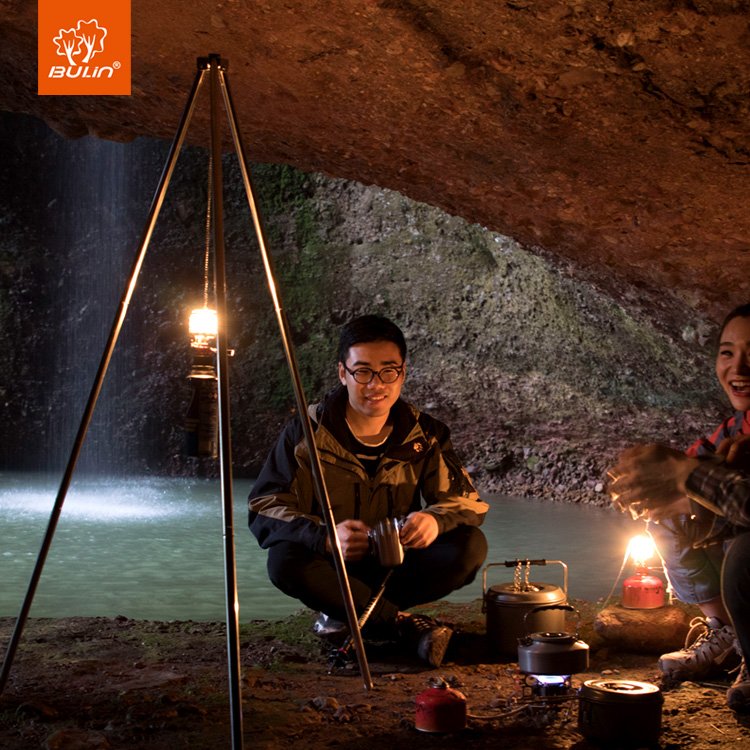 Camping camper with camping equipment to heat high-lighted gas lamps
