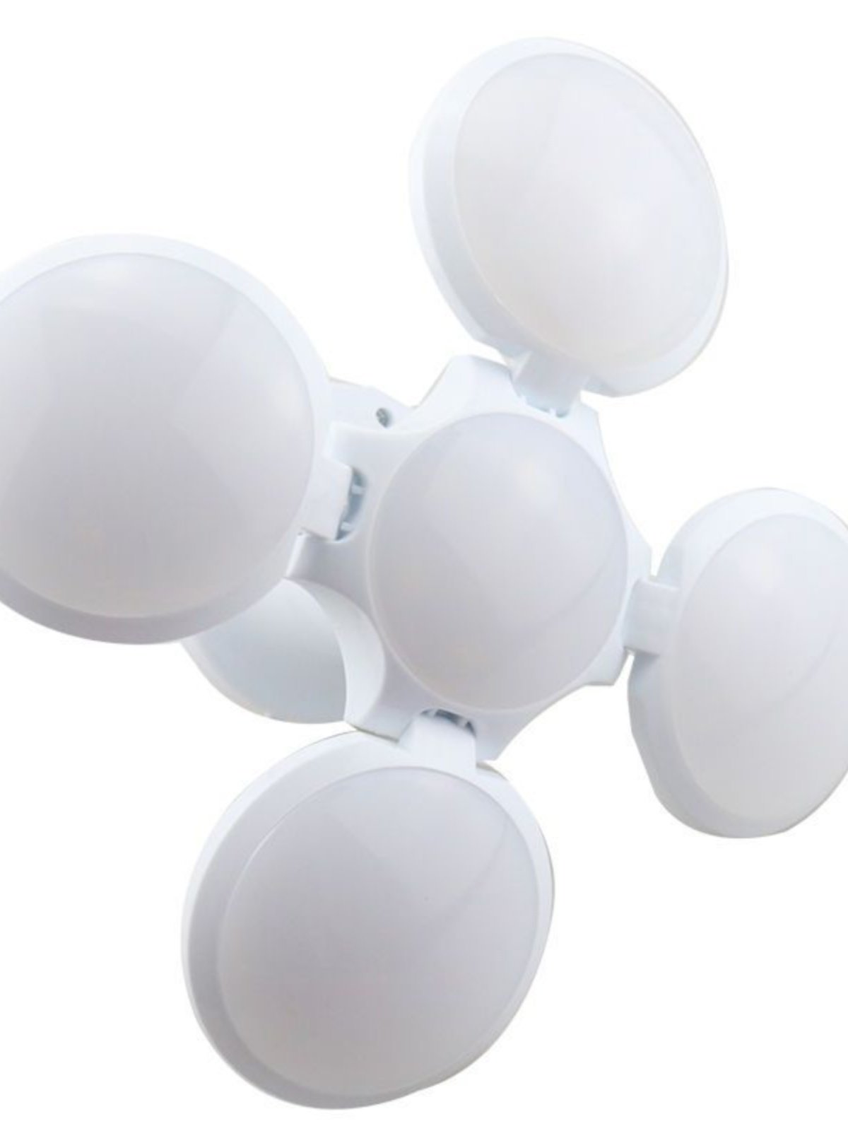 Energy-efficient remote-control light bulbs for high-light outdoor solar recharging football lights at night market