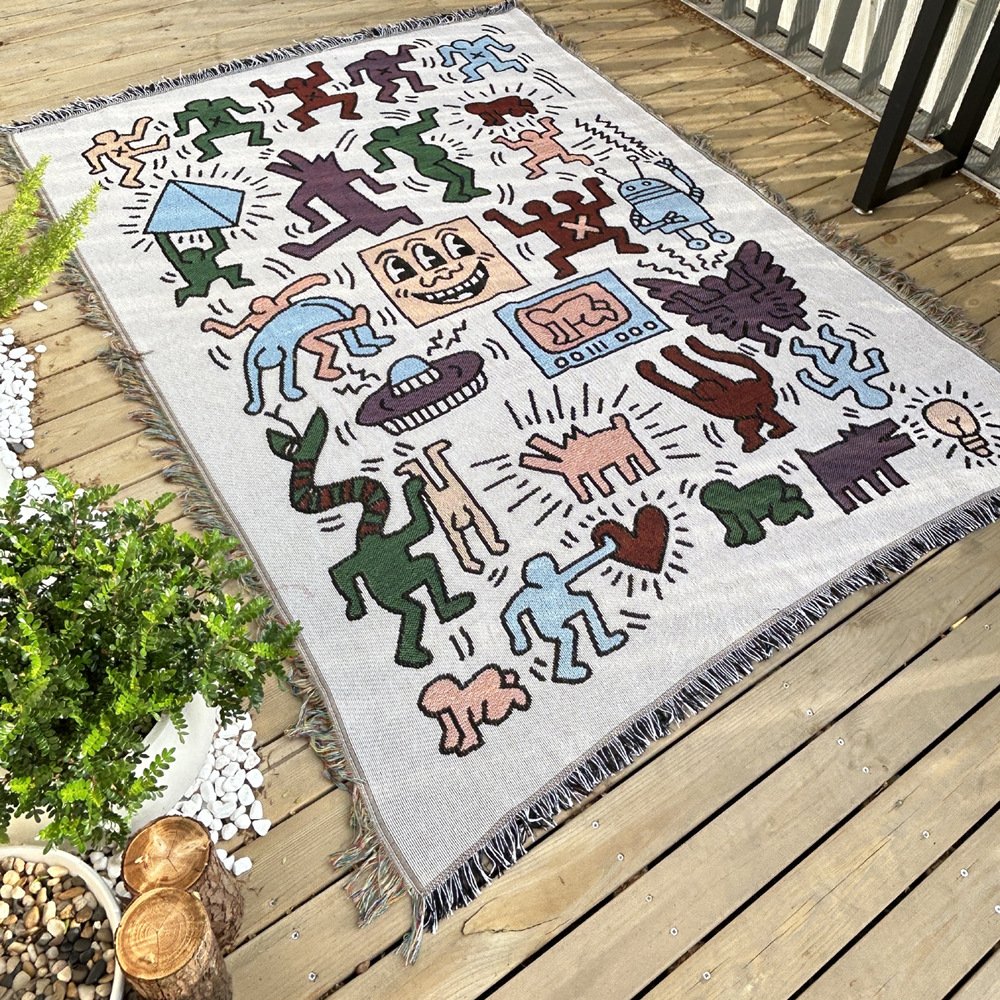 blan for the picnic pad with a thick bohemia tarpaulin and a camping blanket