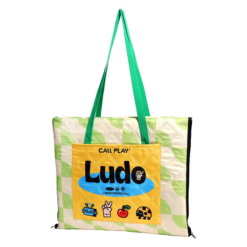 The camping series of picnic pads, the tide-proof and water-proof music festival, carries the family and children to the field