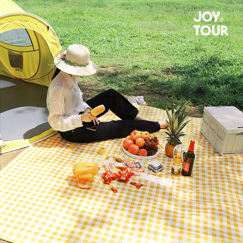 A one-time picnic pad and a thick camping spring pad will carry a water-grass beach pad