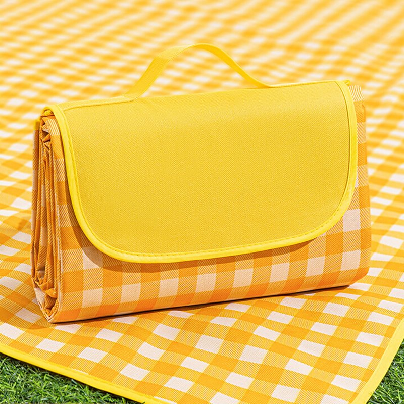 We'll have a picnic pad with a hot camping and a hot cook and a spa for the outdoors