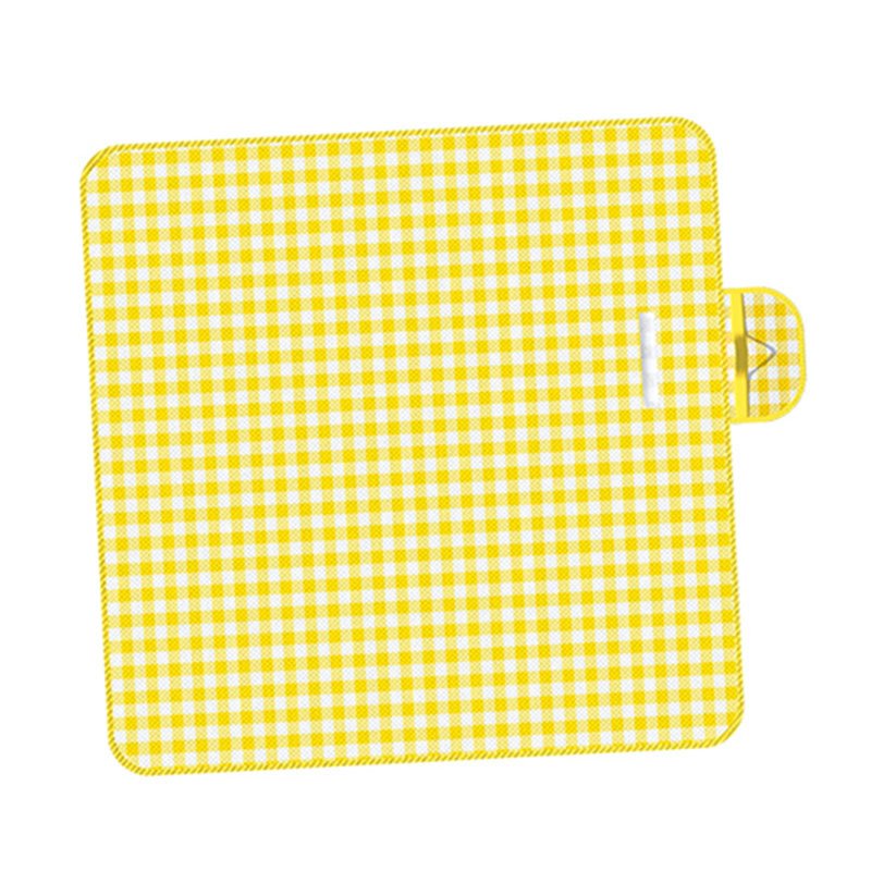 A picnic pad with a thick outdoor lawn camping and waterproofing, and a spring trip to fold up the kitchen mattress