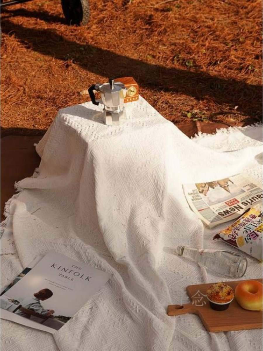 2024 new outdoor mats, white French picnic net, camping tent, beach mat table