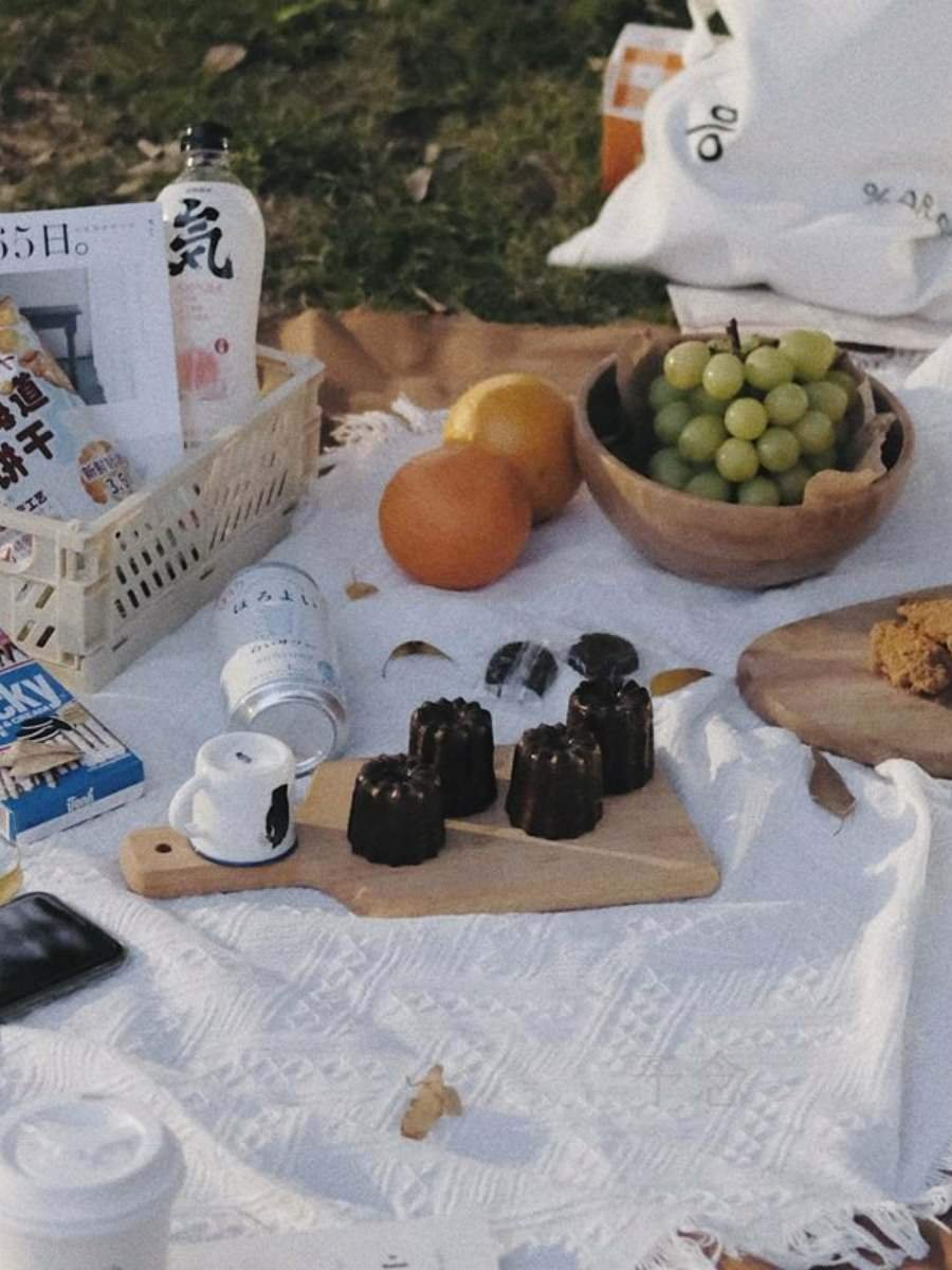 2024 new outdoor mats, white French picnic net, camping tent, beach mat table