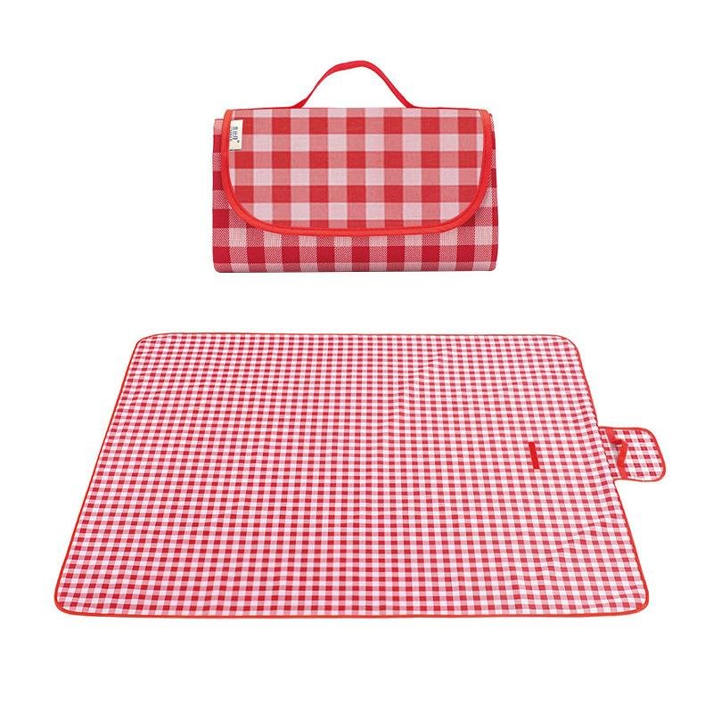 A picnic pad with a hot-tide pad to camp outdoors and a beach steved music conservator