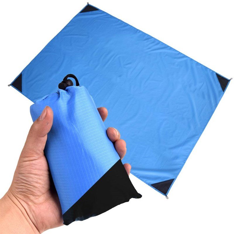 The outdoor camper is a waterproof and fast-forwarded picnic mats, and the damp mats and sand mats of the plaque and sandpas