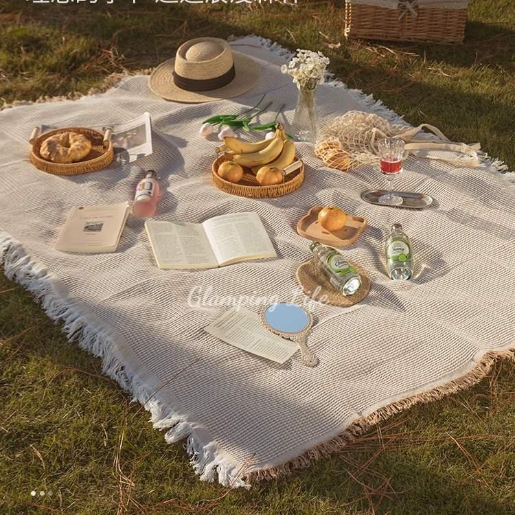 A new one, a new one, a new one, a new one, with a hot spring picnic prop and a new one