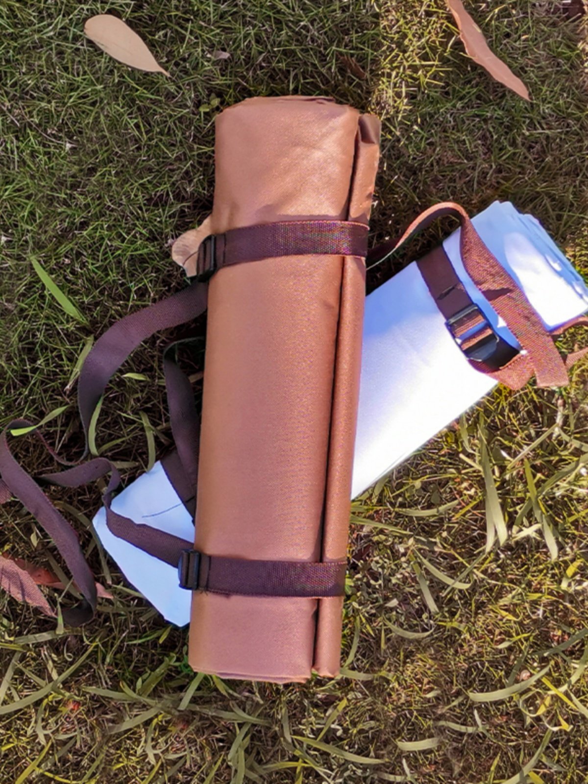 caramel picnic pads and damp pads with thick peri-urban picnic plaque camping lins wind