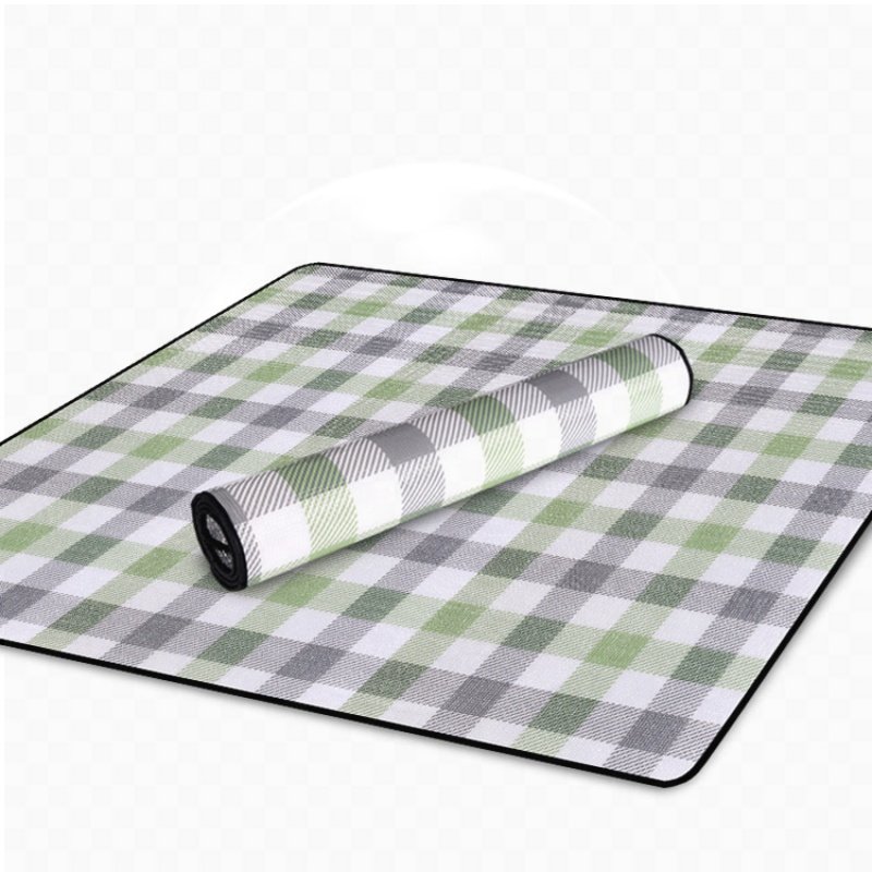 Tide-proofing picnic mats with a thick outdoor camping camping tent pads with a pedestal to climb