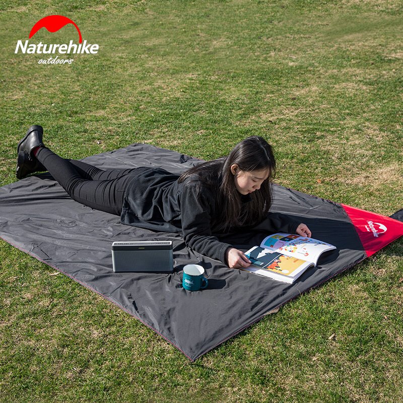 Naturehike moves his client's camping tent with two-faced waterproof picnic mats