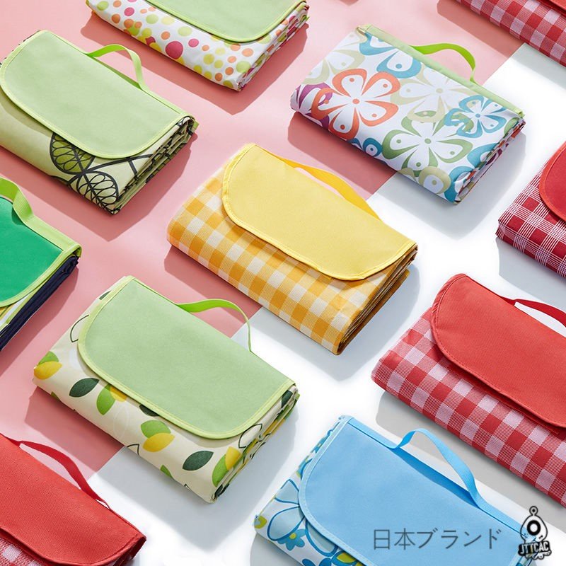 IN JAPAN, CAMPING OUTSIDE OF THE JT-TIDE PICNIC MATS AND SPRING COURTESAN MATS CARRIES WATER-PROOF AND THICKER FIELD TENTS