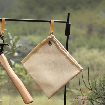 The factory's outdoor camper's insulation pads for fire-fighting blankets
