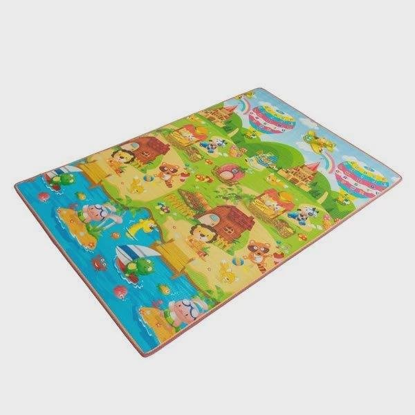 outdoor flood-proofing pads with large tented picnic mats and field sleeping mats folded ins wind camp