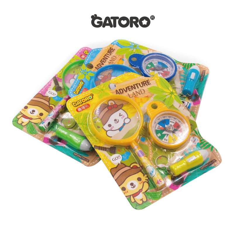 Cartoon children's adventure kit with magnifying glass, hand-held flashlights, science experiment, early to teach elementary-school toy