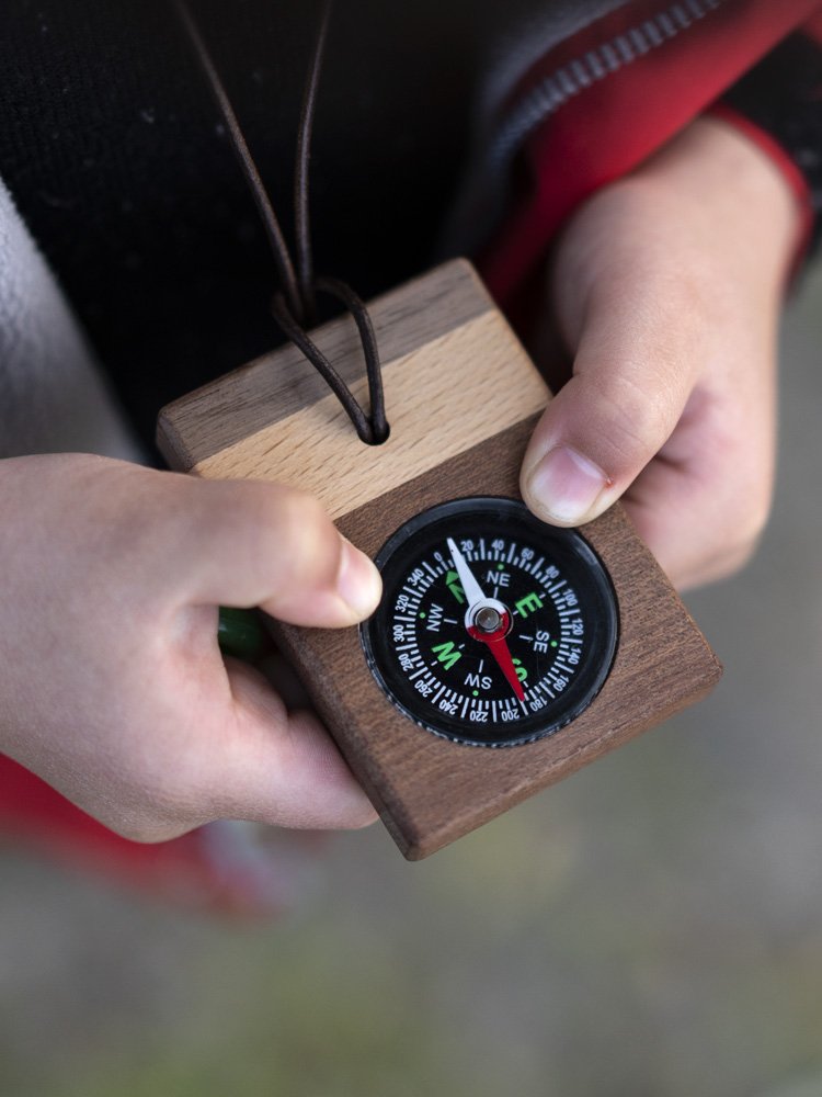 Children's guidebook explores the high-precision birthday gift of young boys and girls with toys