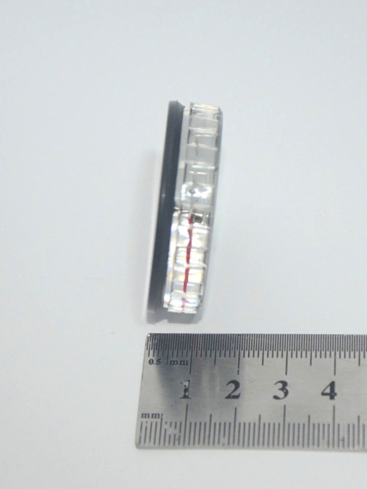 OUTDOOR LIGHT POINTS TO THE NORTH