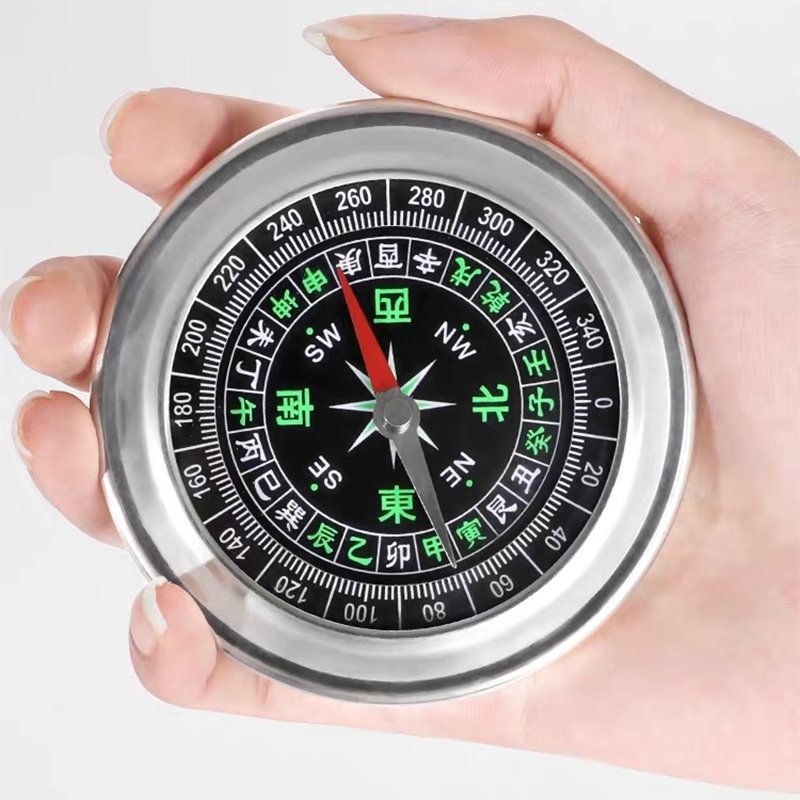 Car-mounted guided-cars, high-precision children ' s primary school students, nightlight multi-purpose compass outdoors
