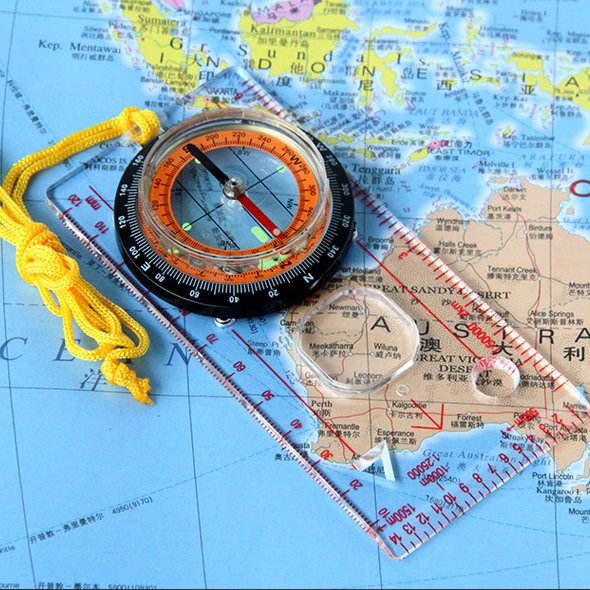 The scale guide guide, the scale map guide for out-of-door life-saving supplies, points to the north for survival