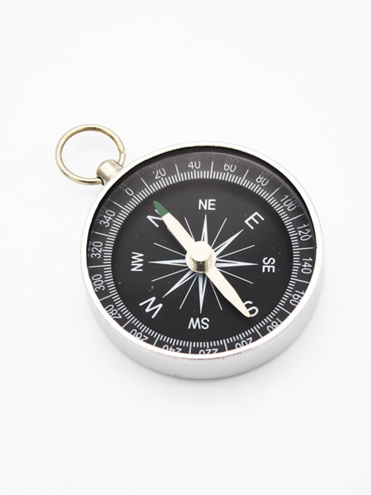 IN THE OUTDOOR ALUMINIUM KEYRING CONDOLENCE 4.4CM, THE LOGO IS CUSTOMISED TO THE NORTH
