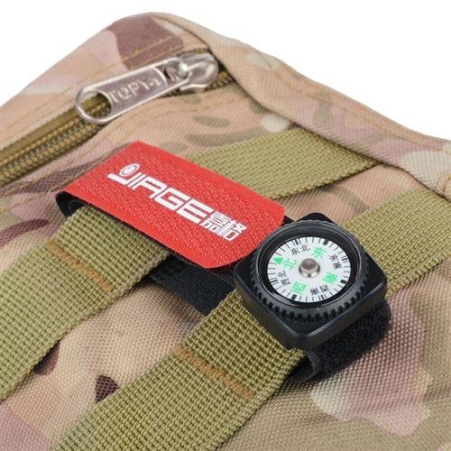 A high-precision wristwatch means a Chinese-Chinese nightlight high-precision watch guide to ride a mini-scene outside