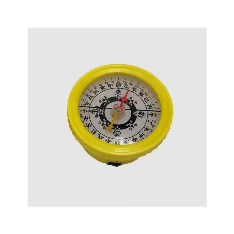 A compass for waterproofing at nightlights with a shock-proof northerly pin on the outside