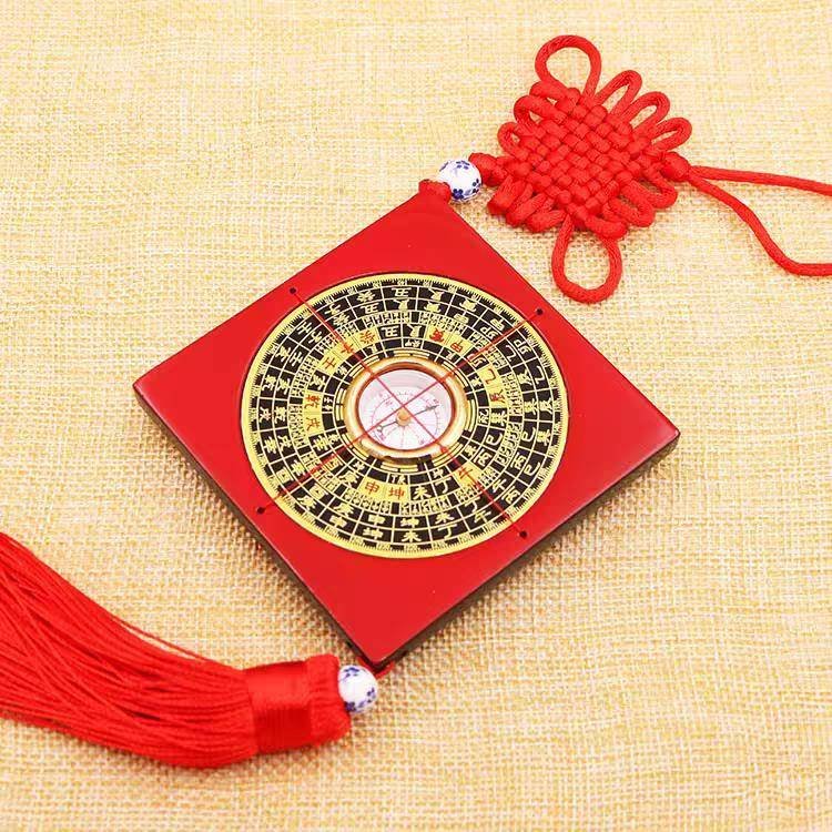 The compass compass compass carries a 1.5-inch 2-inch-three-inch home-stuff with a high-precision outsider