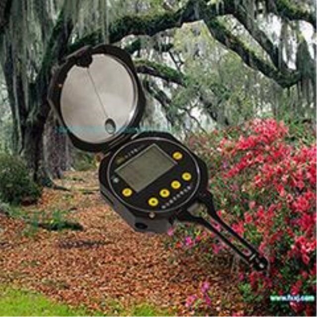 AN ELECTRONIC COMPASS COMPASS GUIDE TO THE DZL-1G HIGH-PRECISION OUTDOOR-MOUNTED MINING GEOLOGICAL COMPASS