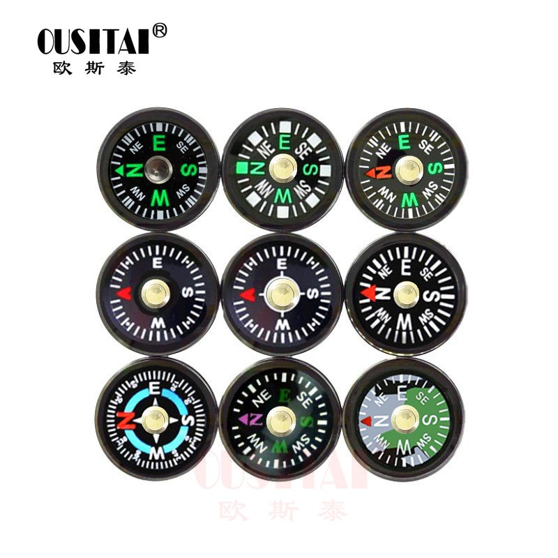 A 15MM DIAMETER HIGH-PRECISION OUTDOOR PLASTIC SPARE PARTS GUIDE TO THE NORTH, FULL OF FIVE PACKAGES