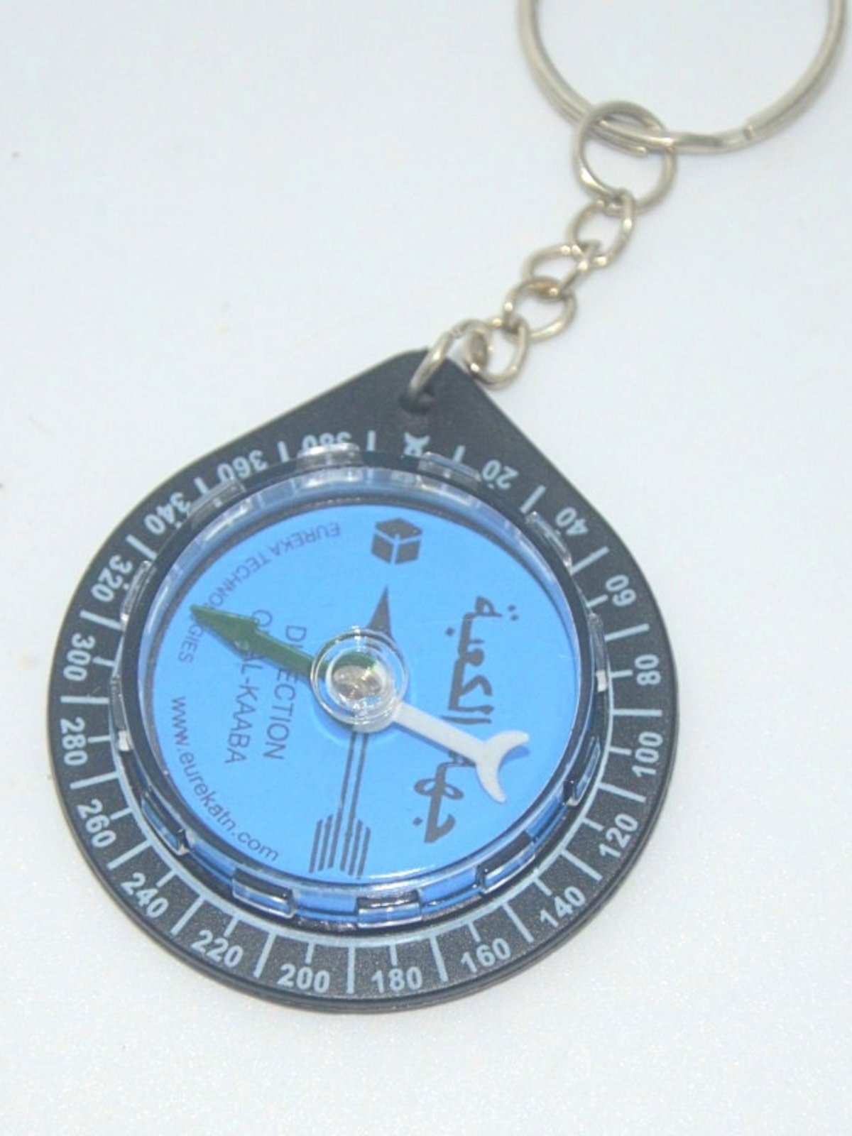 PLATOON COMPASS CUSTOMISES THE LOGO KEY BUTTONS, THE ARAB NORTHERLY GUIDE TO CAMP OUTSIDE